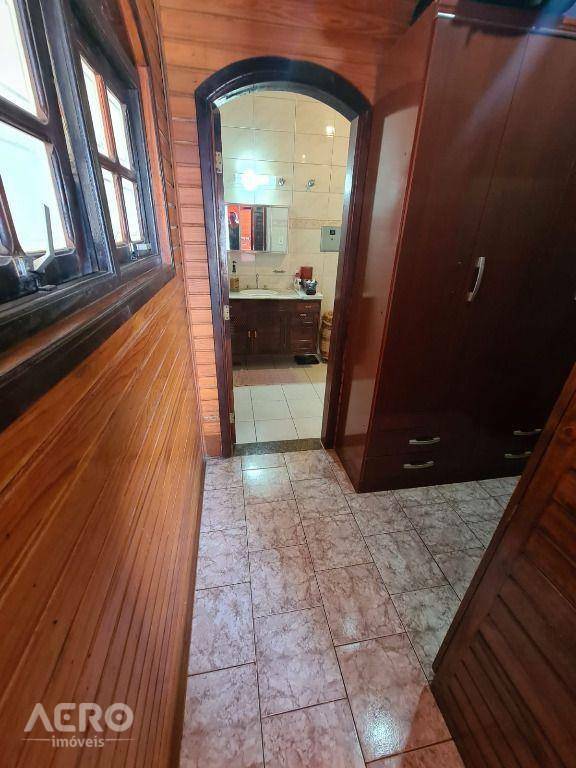 Chácara à venda com 3 quartos, 300m² - Foto 10