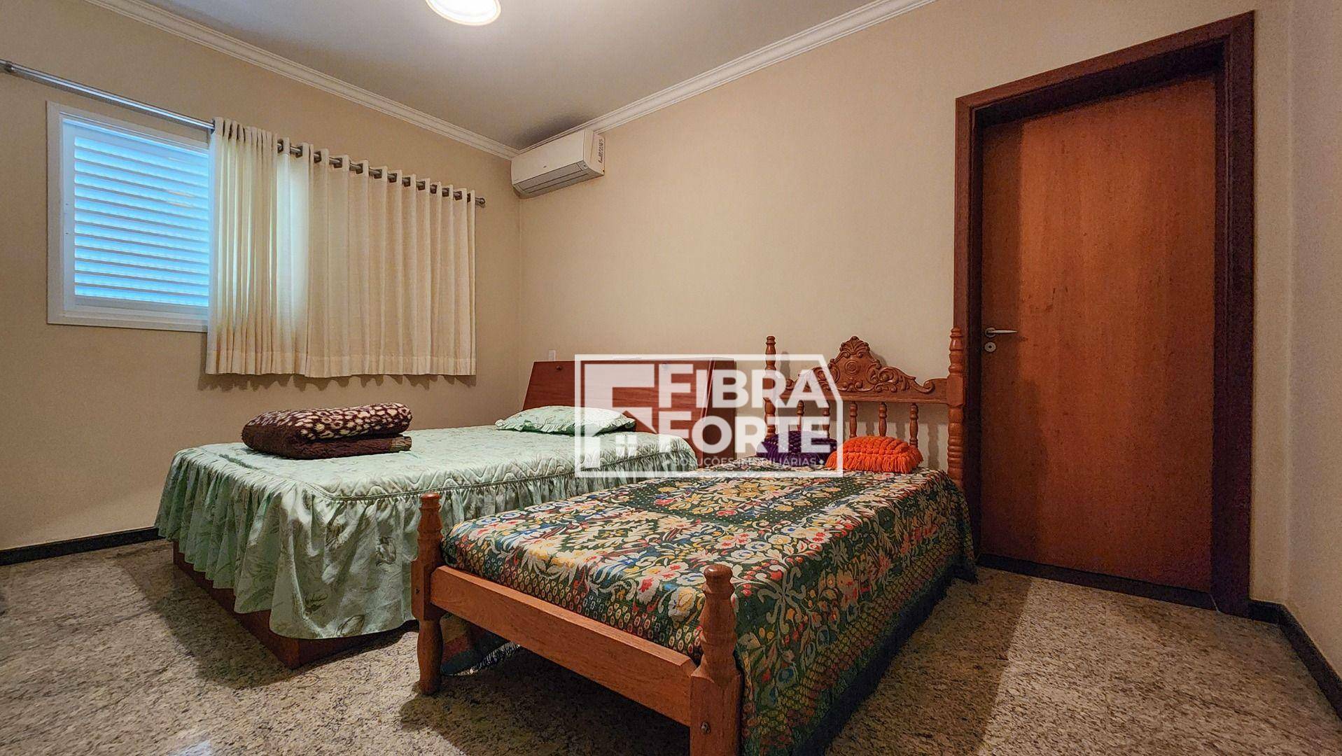 Casa de Condomínio à venda com 4 quartos, 553m² - Foto 26