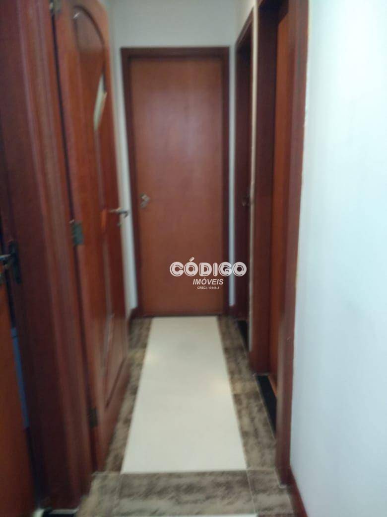 Apartamento à venda com 3 quartos, 83m² - Foto 19