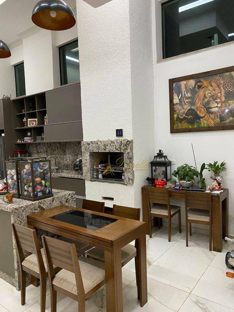 Sobrado à venda com 4 quartos, 560m² - Foto 19