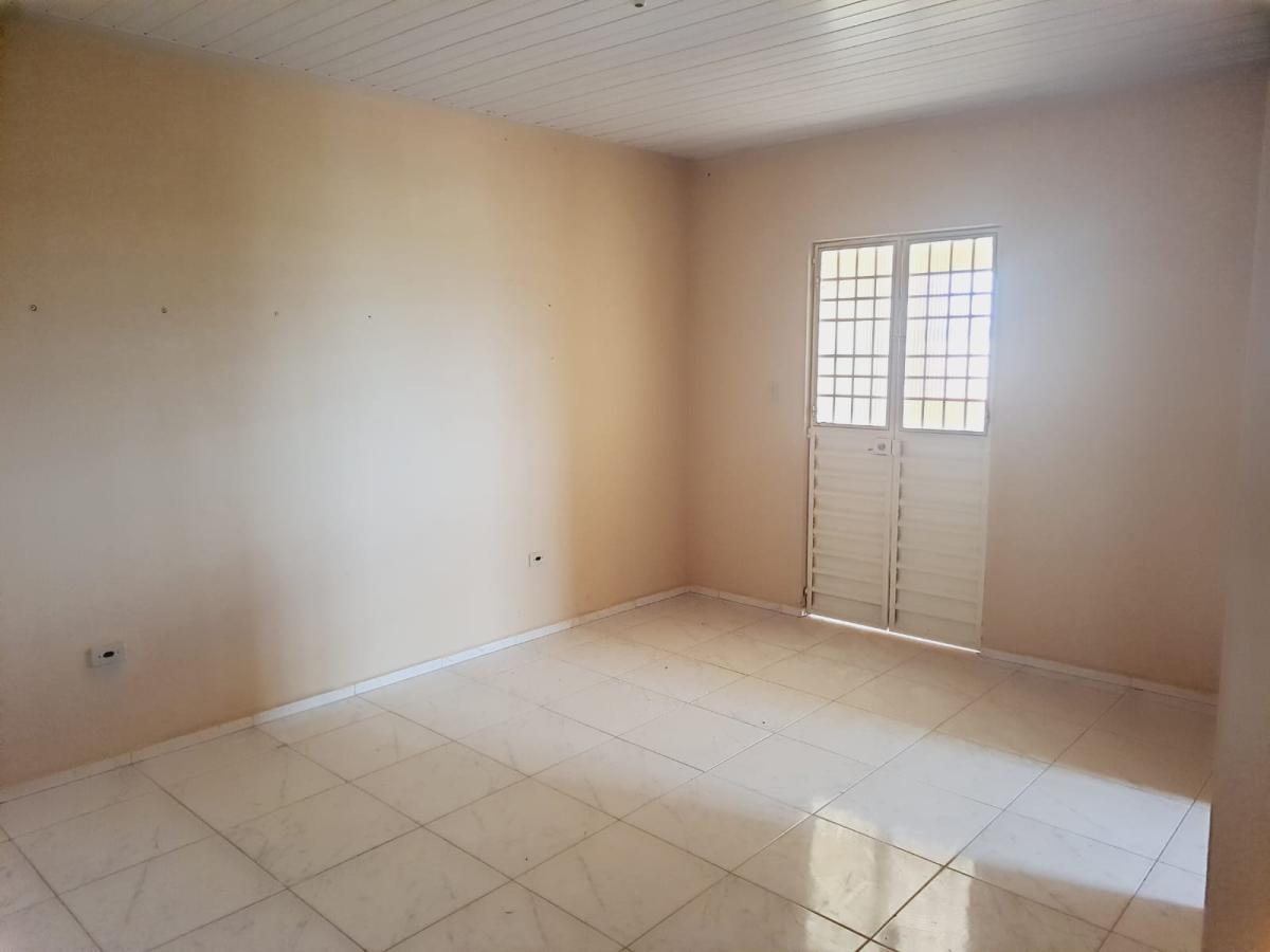 Apartamento para alugar com 2 quartos, 140m² - Foto 1