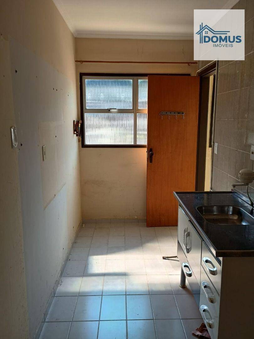 Apartamento à venda com 2 quartos, 48m² - Foto 3