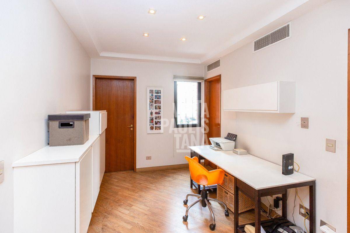 Apartamento à venda com 3 quartos, 219m² - Foto 25