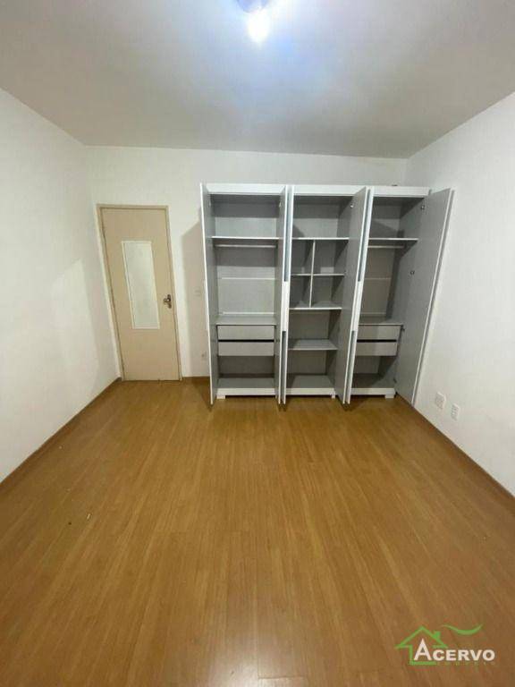 Apartamento à venda com 1 quarto, 45m² - Foto 12