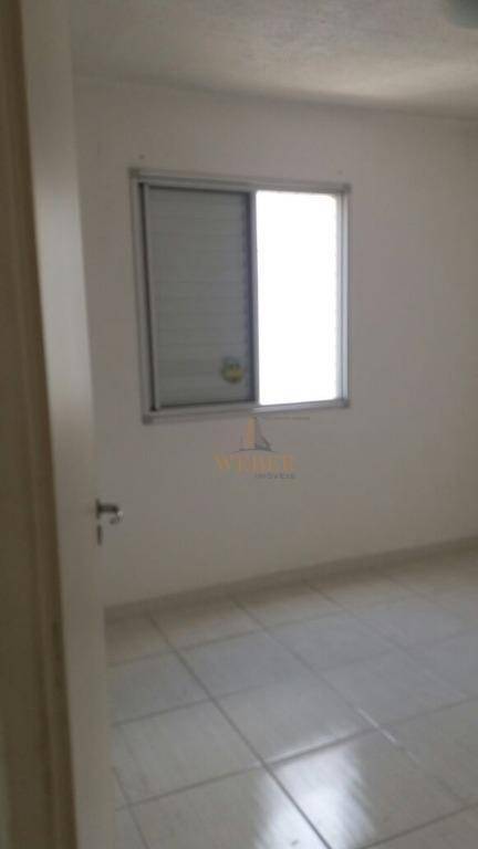 Apartamento para alugar com 2 quartos, 44m² - Foto 8