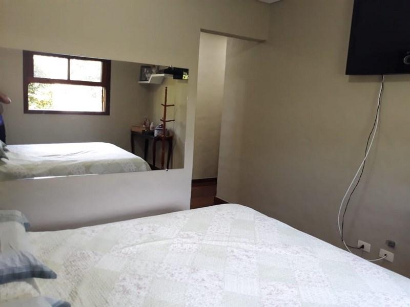 Casa de Condomínio à venda e aluguel com 3 quartos, 300m² - Foto 30