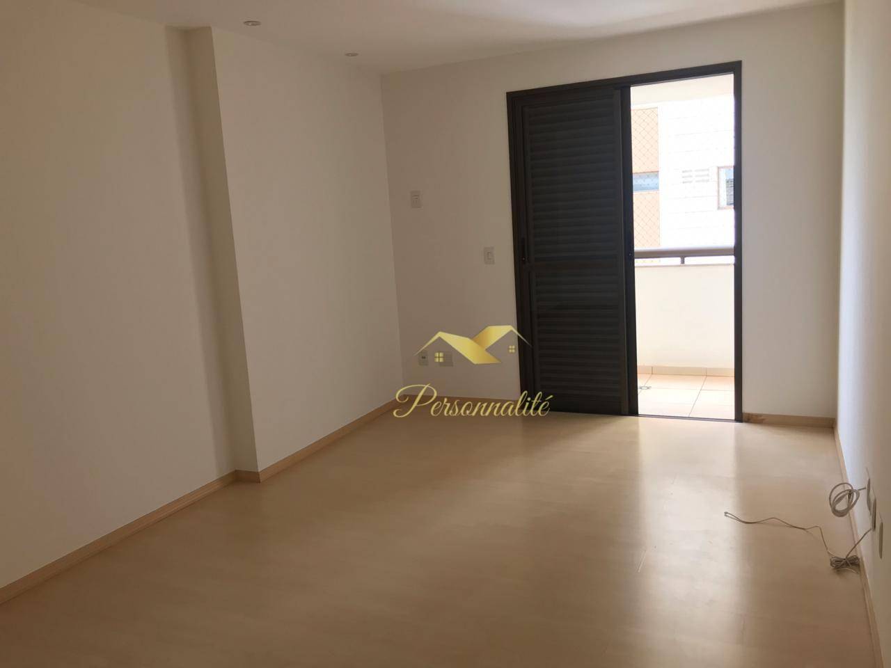 Apartamento à venda com 3 quartos, 217m² - Foto 15