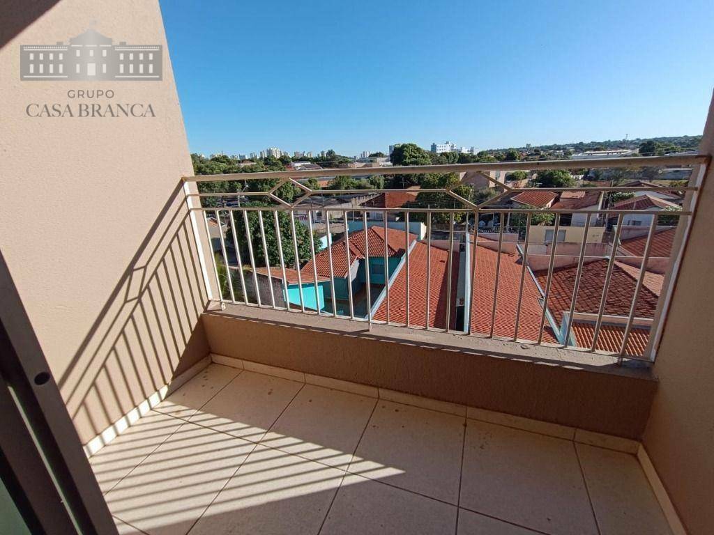 Apartamento à venda com 2 quartos, 54m² - Foto 16