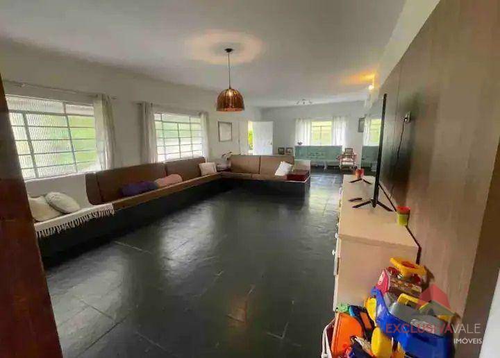 Chácara à venda com 4 quartos, 400m² - Foto 11