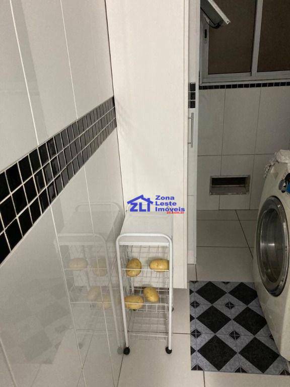 Apartamento à venda com 3 quartos, 113m² - Foto 3