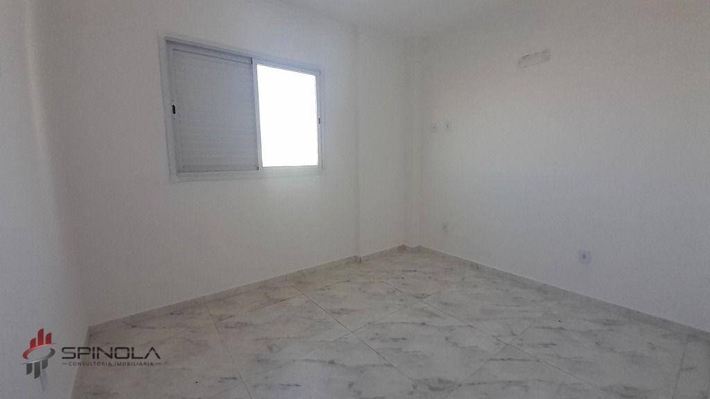 Apartamento à venda com 2 quartos, 70m² - Foto 18