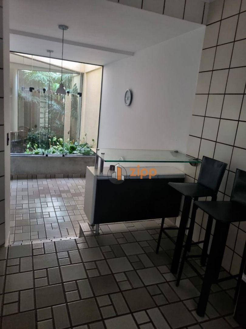 Sobrado à venda com 4 quartos, 325m² - Foto 22