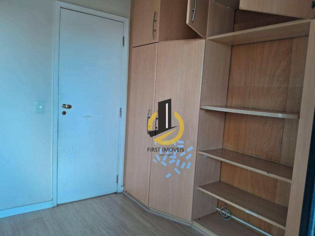 Apartamento à venda com 3 quartos, 99m² - Foto 19