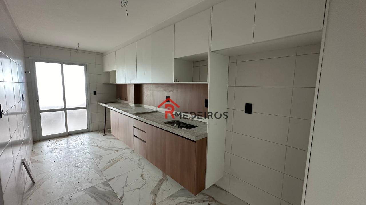 Apartamento à venda com 3 quartos, 126m² - Foto 11