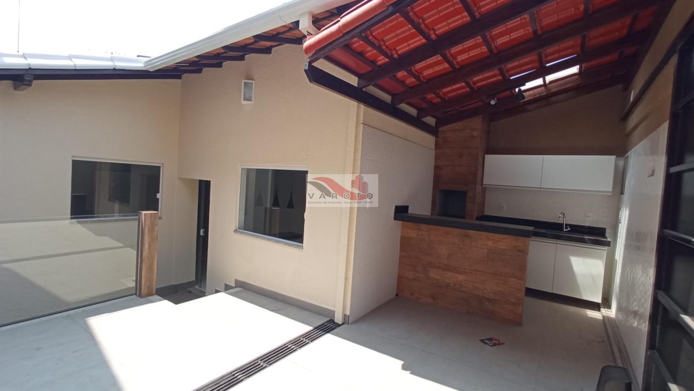 Casa à venda com 3 quartos, 20m² - Foto 2