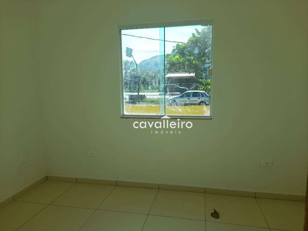 Casa à venda com 2 quartos, 60m² - Foto 14