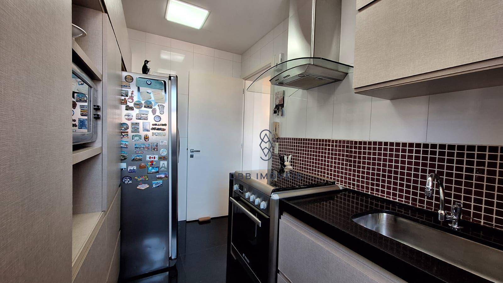 Apartamento à venda com 3 quartos, 102m² - Foto 23