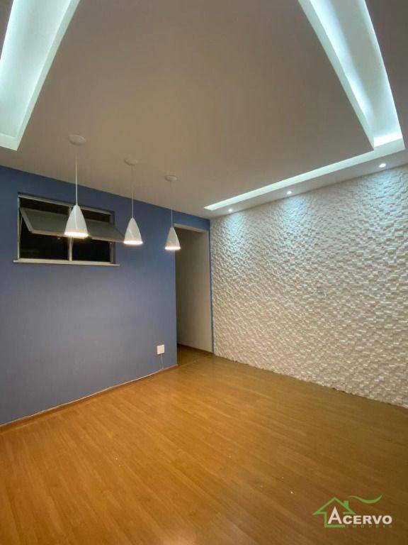 Apartamento à venda com 1 quarto, 45m² - Foto 2