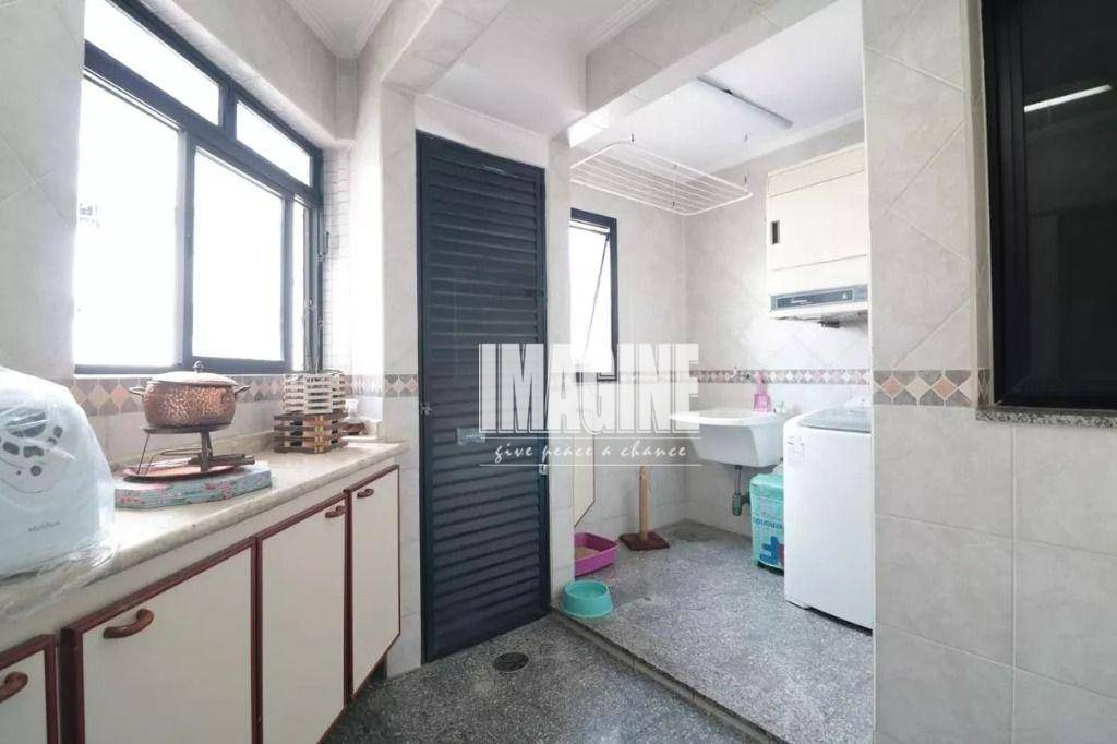 Apartamento à venda com 3 quartos, 107m² - Foto 14