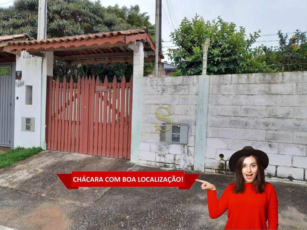 Chácara, 3 quartos, 650 m² - Foto 1