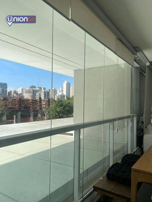 Apartamento à venda com 1 quarto, 101m² - Foto 2