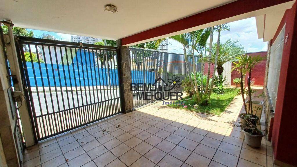 Casa à venda e aluguel com 3 quartos, 178m² - Foto 4