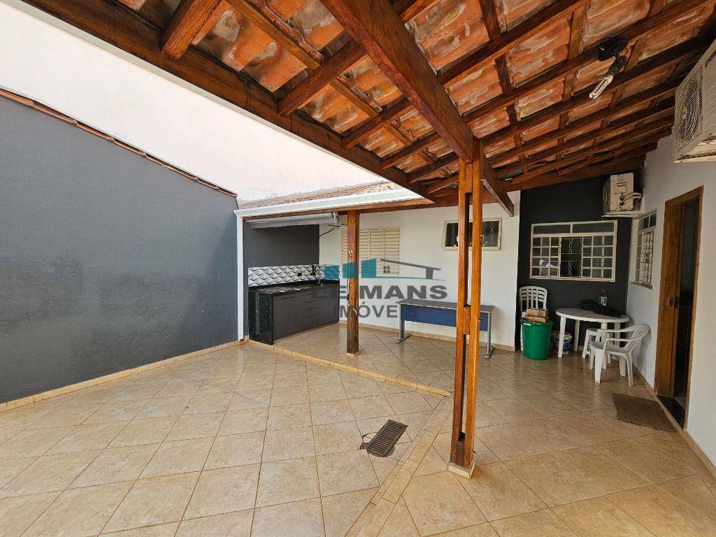 Casa à venda com 2 quartos, 74m² - Foto 6