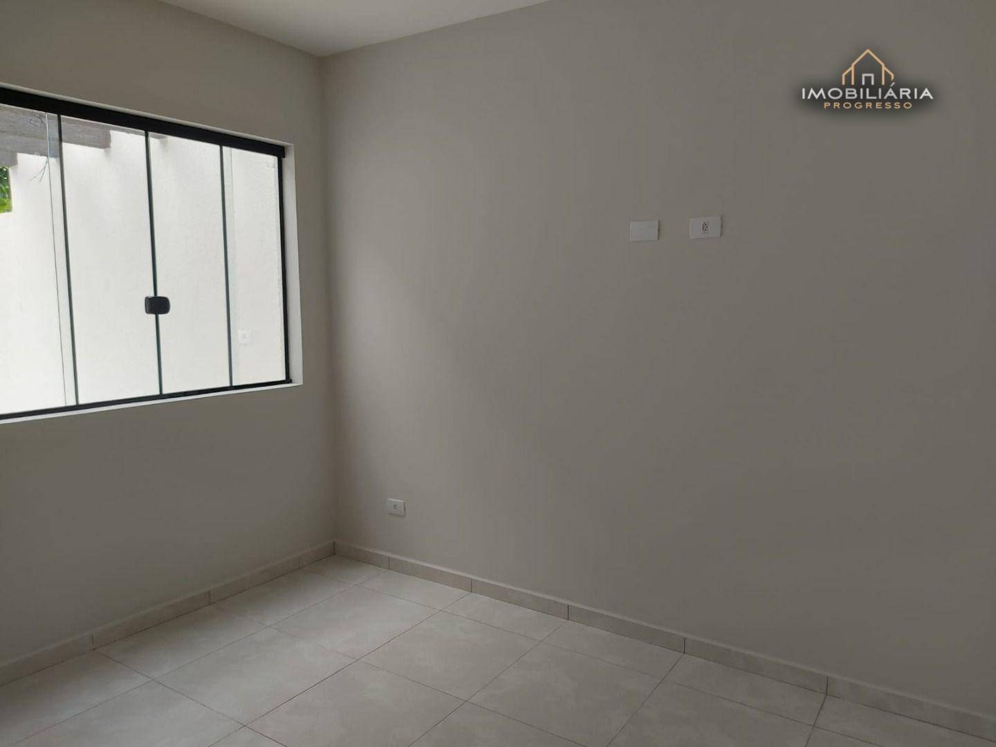 Casa à venda com 3 quartos, 65m² - Foto 11