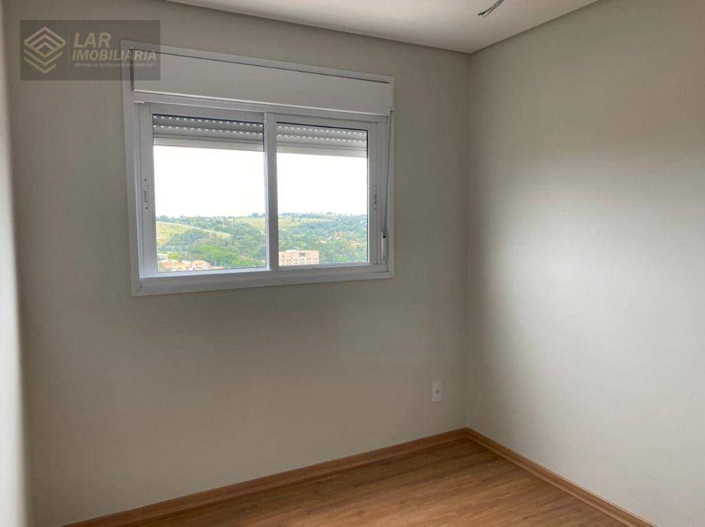 Apartamento à venda com 3 quartos, 112m² - Foto 3