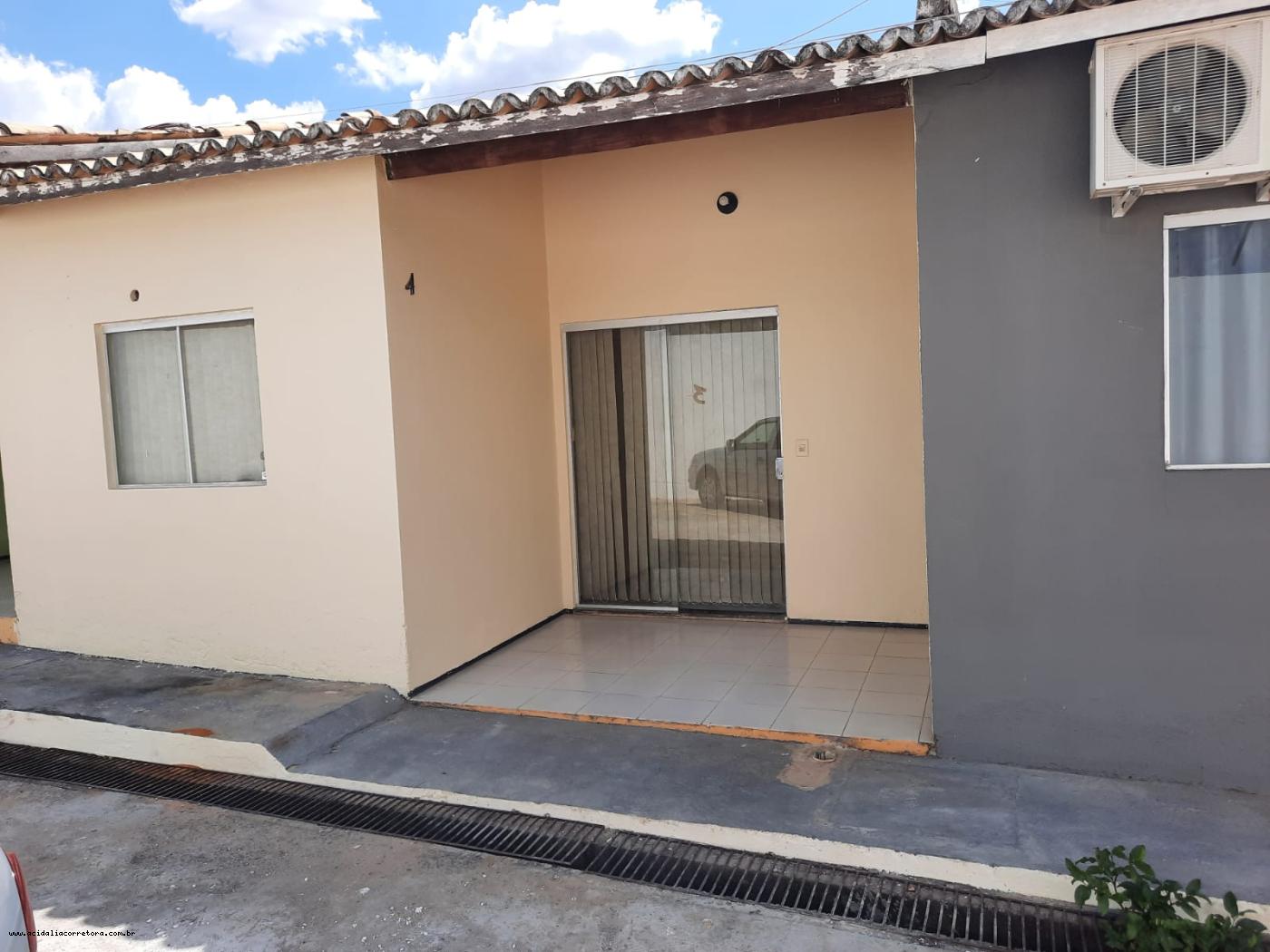 Casa de Condomínio à venda com 2 quartos, 65m² - Foto 1