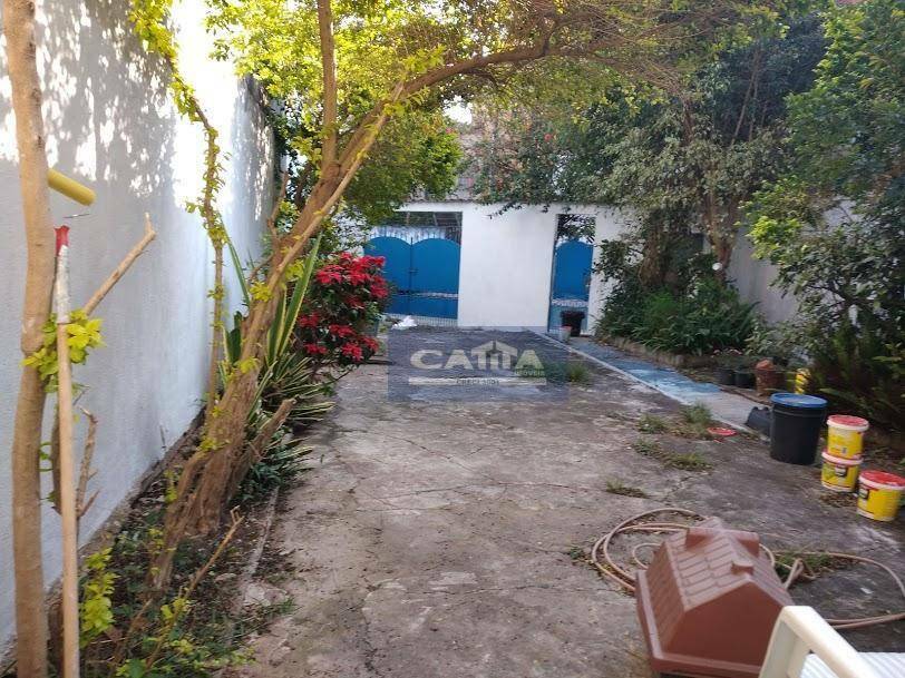 Casa à venda com 2 quartos, 40m² - Foto 1