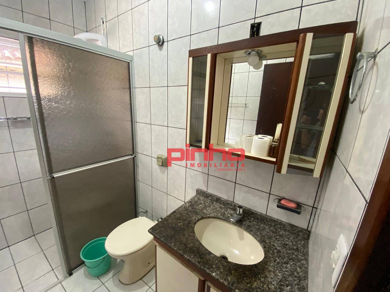 Casa para alugar com 3 quartos, 150m² - Foto 26