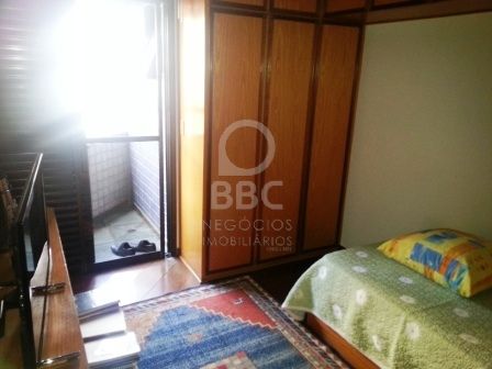 Apartamento à venda com 4 quartos, 205m² - Foto 17