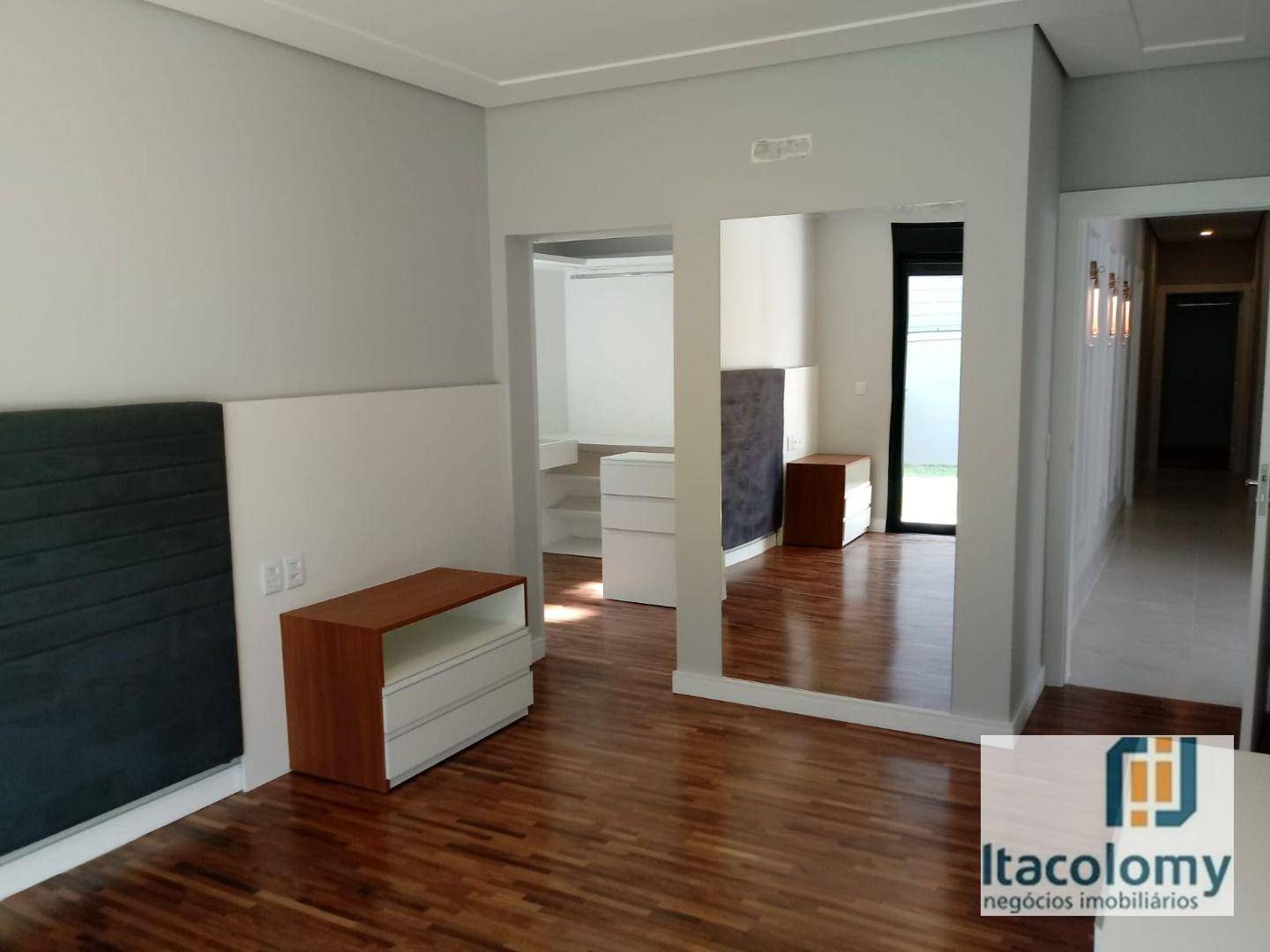 Casa de Condomínio à venda com 4 quartos, 317m² - Foto 28