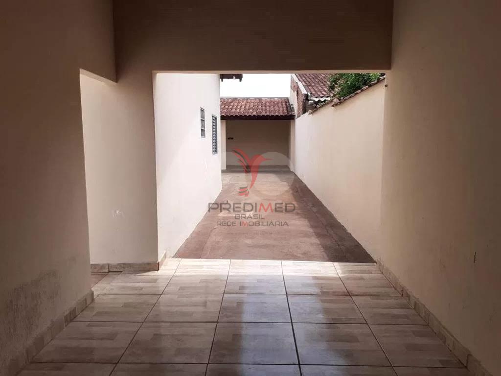 Casa à venda com 2 quartos, 106m² - Foto 3