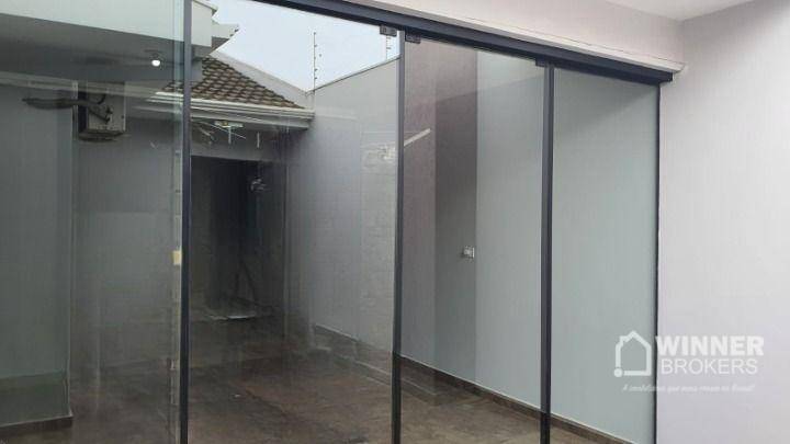 Sobrado à venda com 4 quartos, 256m² - Foto 52