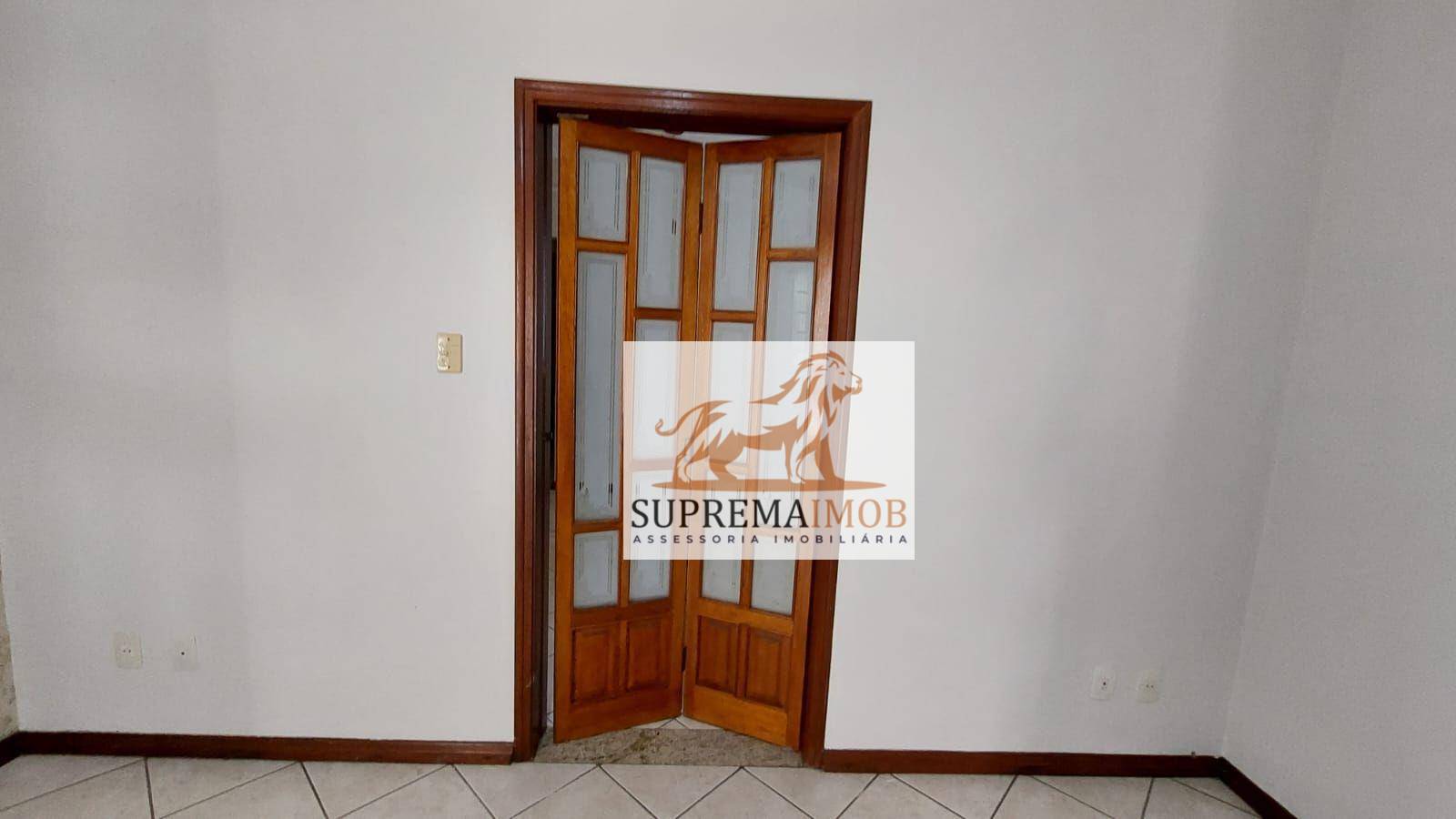 Apartamento à venda com 3 quartos, 110m² - Foto 3