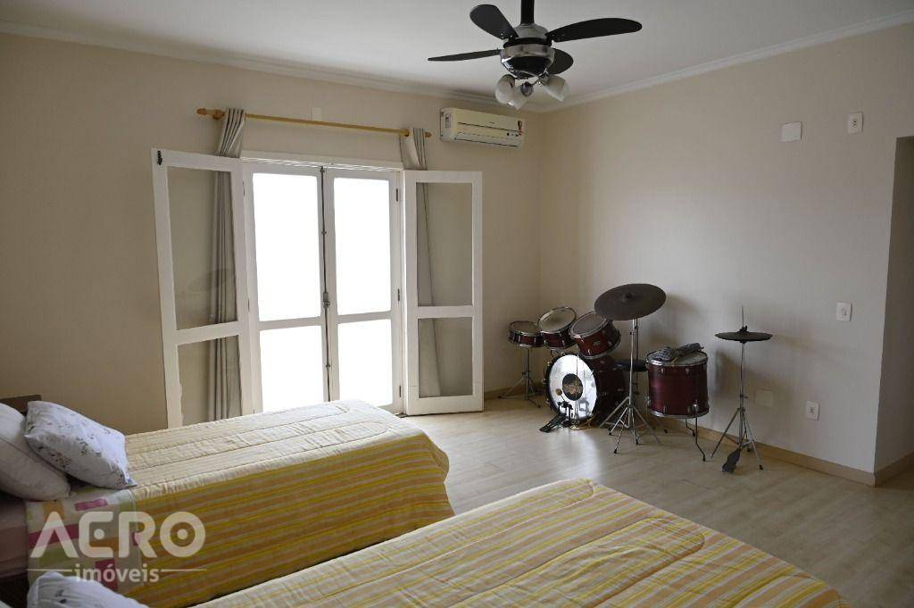 Casa à venda com 5 quartos, 591m² - Foto 40