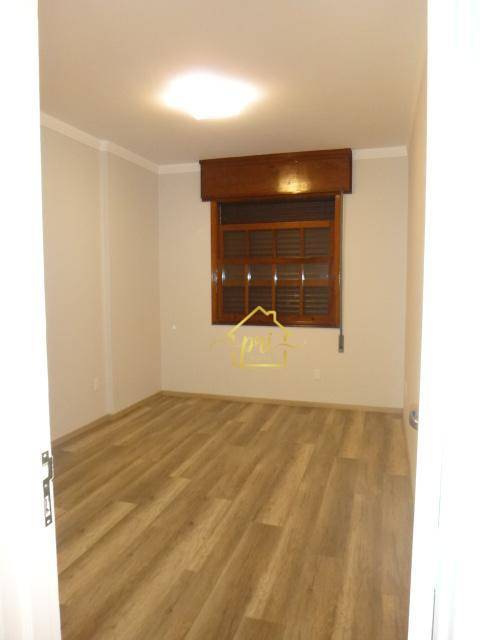 Apartamento à venda com 4 quartos, 256m² - Foto 19