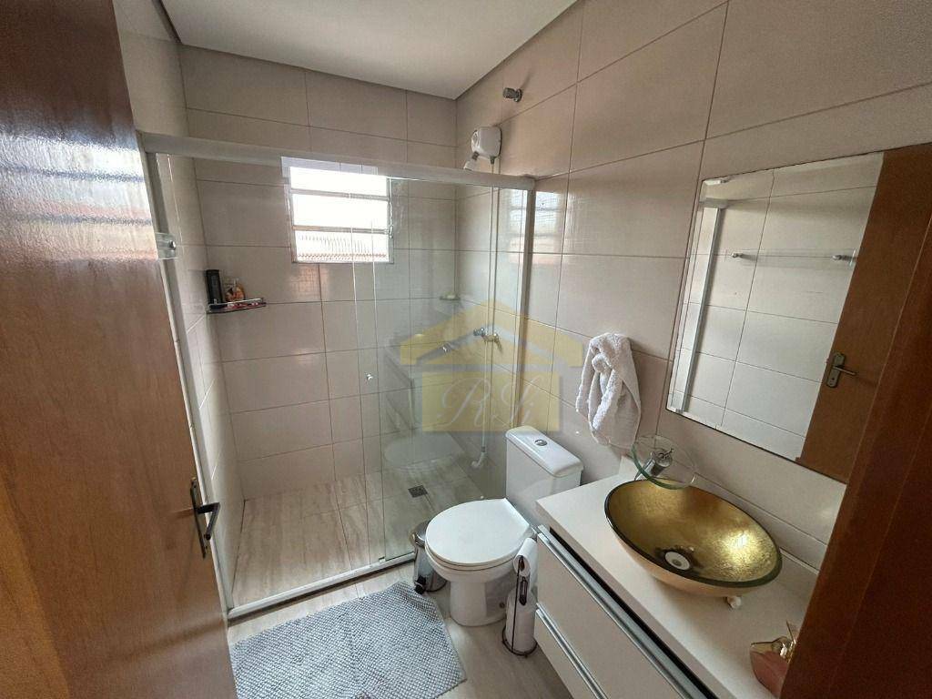 Sobrado à venda com 3 quartos, 300m² - Foto 29