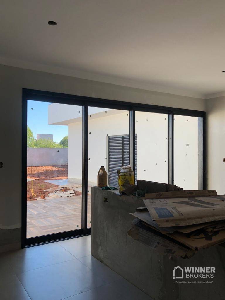 Casa à venda com 2 quartos, 171m² - Foto 4