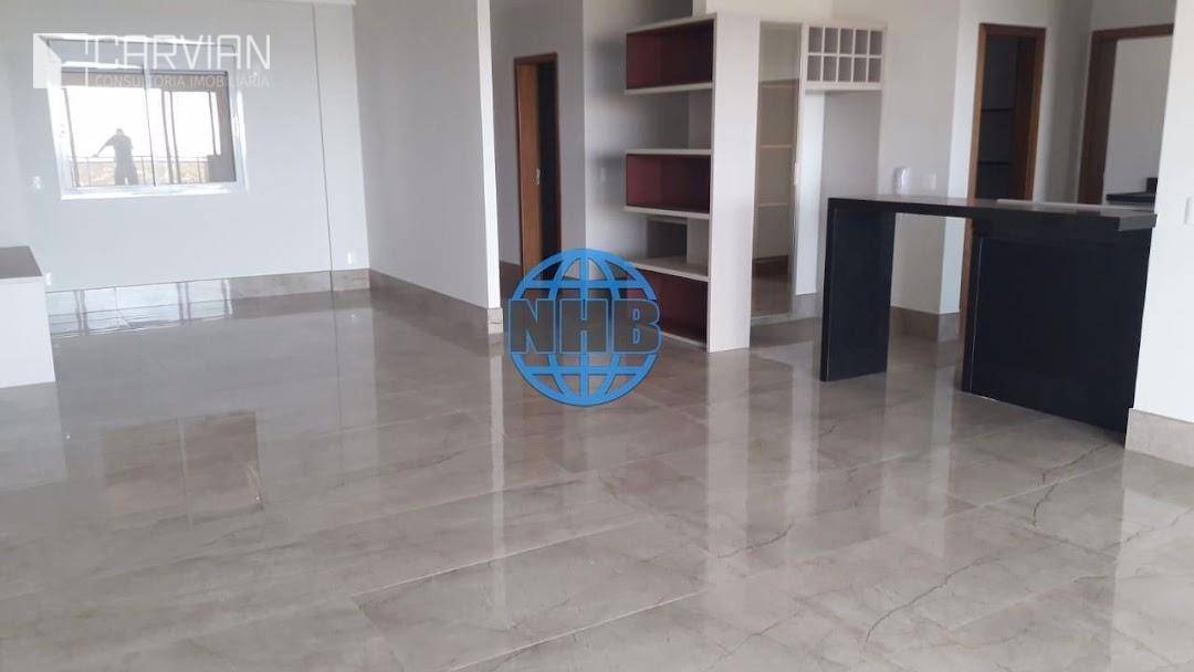 Apartamento à venda com 3 quartos, 195m² - Foto 32