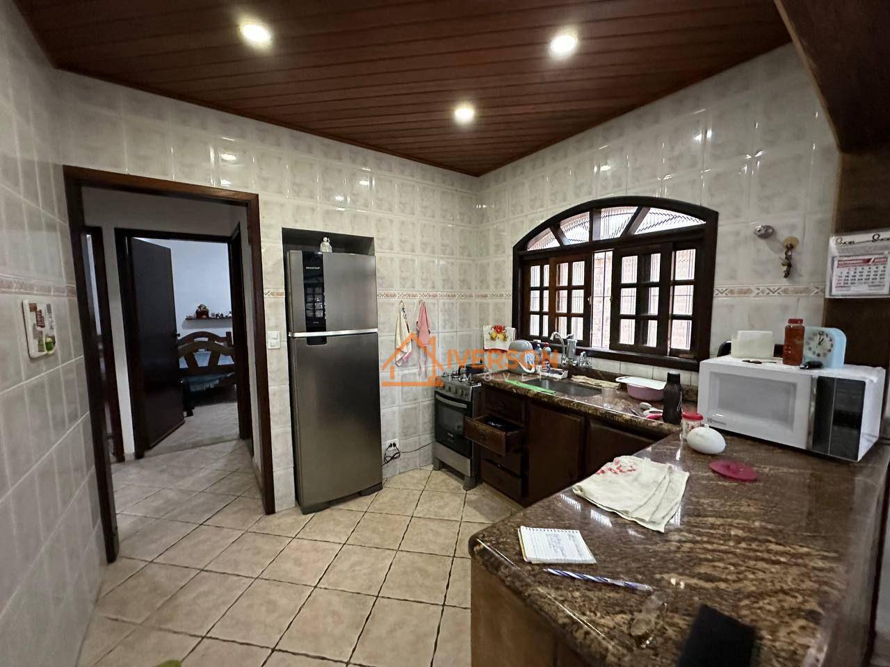 Casa, 3 quartos, 170 m² - Foto 4