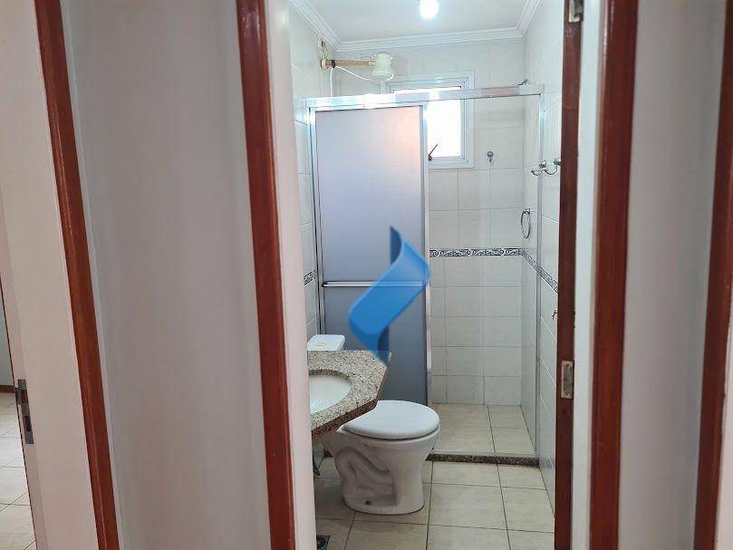 Apartamento para alugar com 2 quartos, 77m² - Foto 15