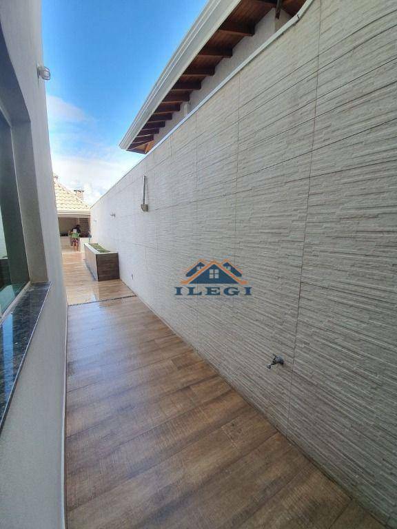 Casa de Condomínio à venda com 3 quartos, 220m² - Foto 14