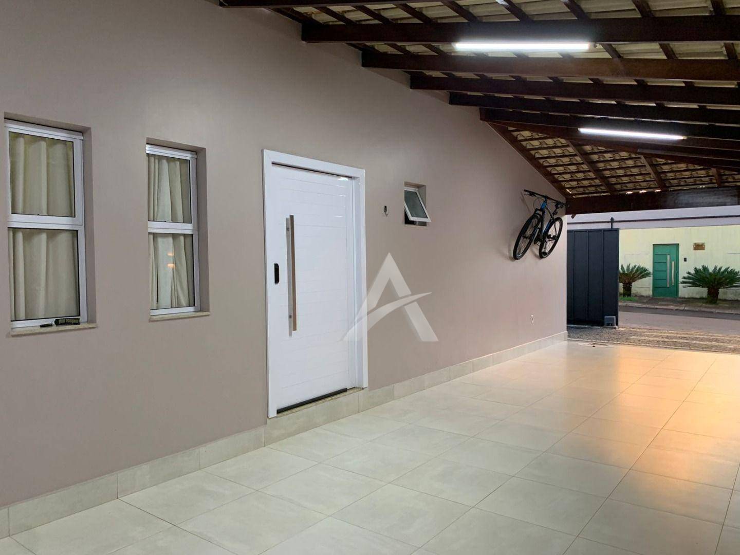 Casa, 3 quartos, 250 m² - Foto 2