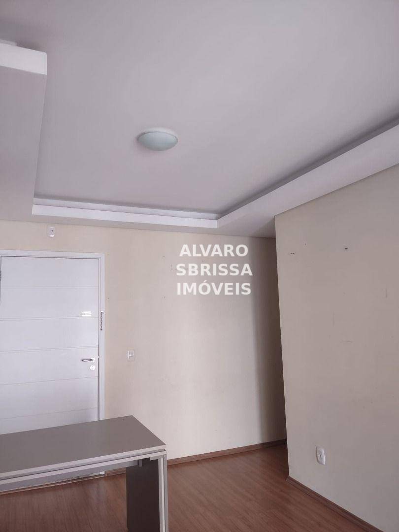 Apartamento à venda com 2 quartos, 61m² - Foto 7