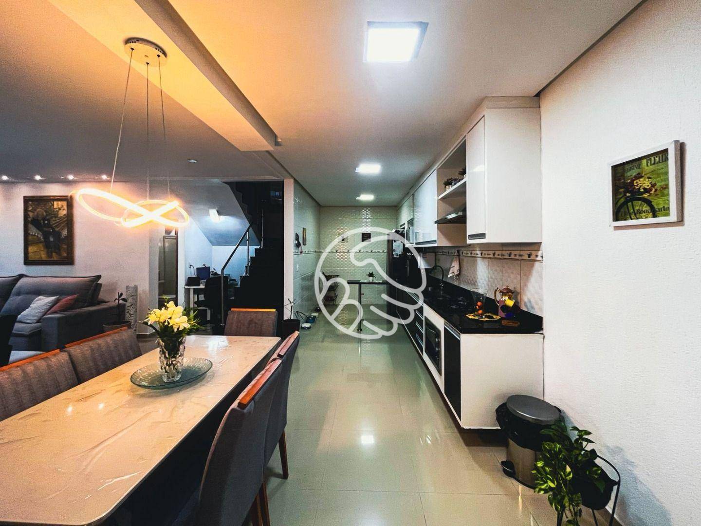 Casa, 3 quartos, 180 m² - Foto 1