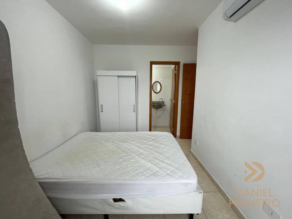 Apartamento à venda com 2 quartos, 60m² - Foto 12