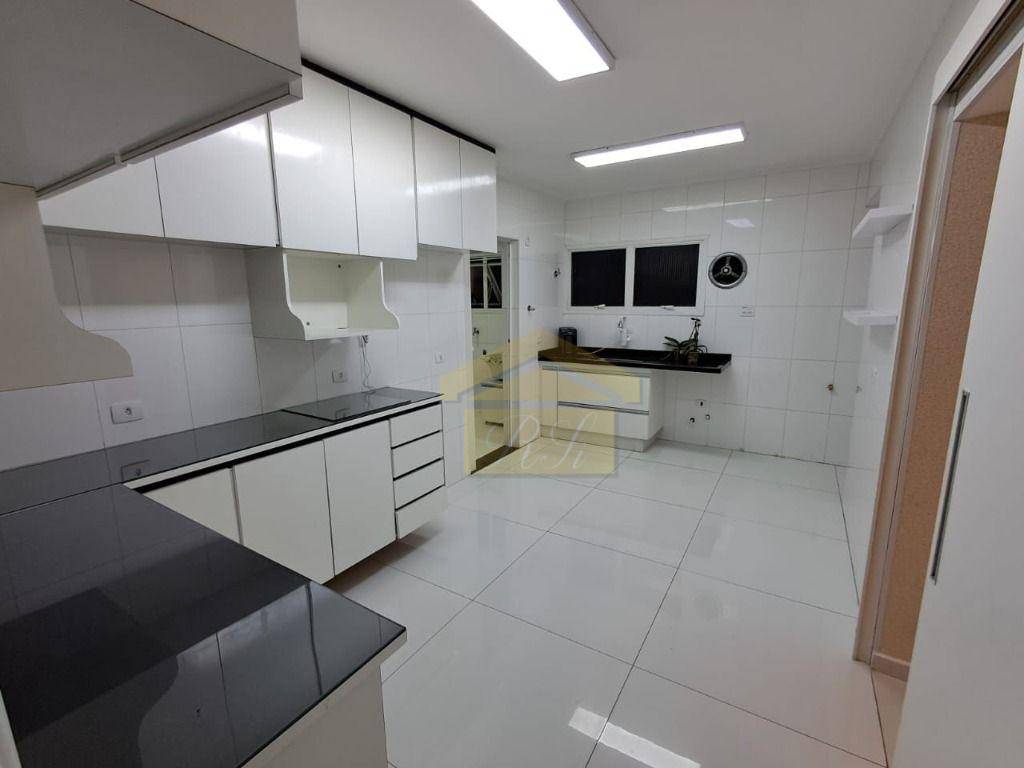 Apartamento à venda com 3 quartos, 124m² - Foto 2